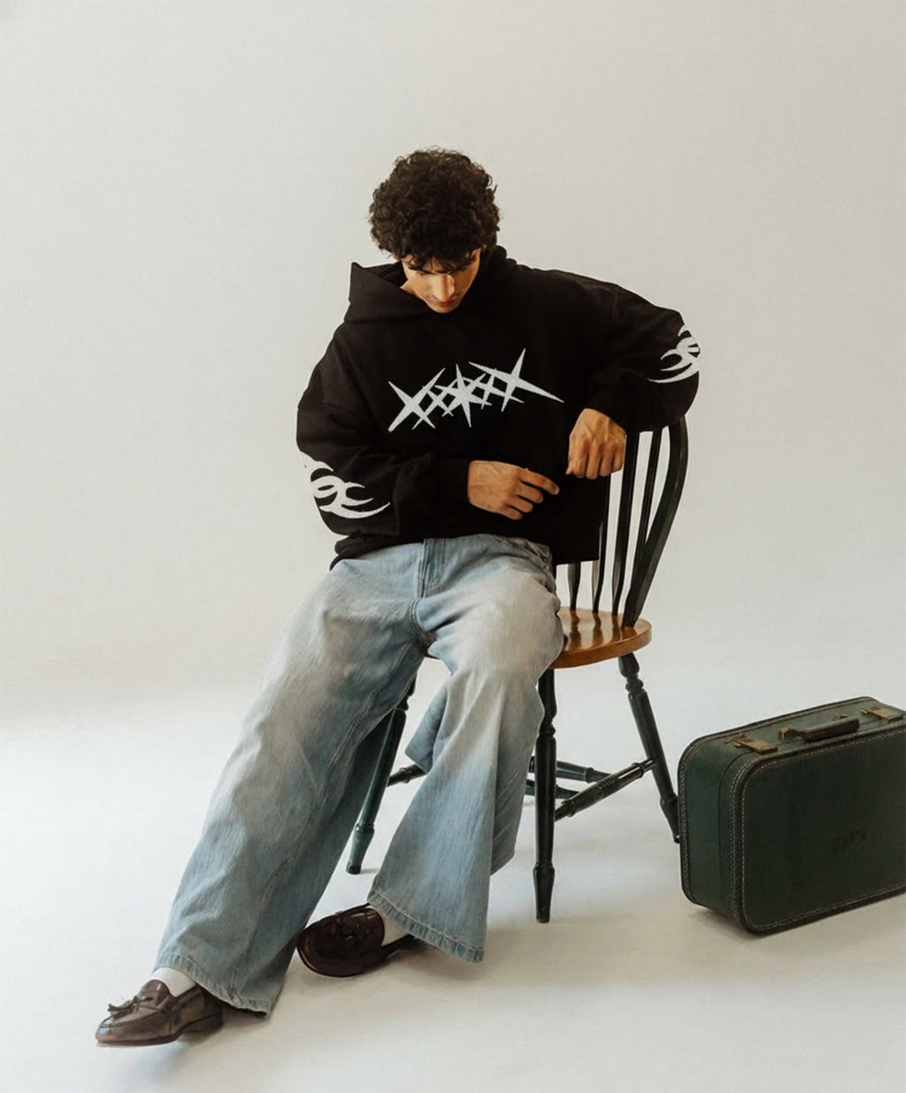 Y2k Embroided Bold Starburst Oversize Hoodie